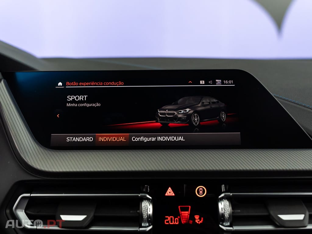 BMW 216 d Pack Desportivo M