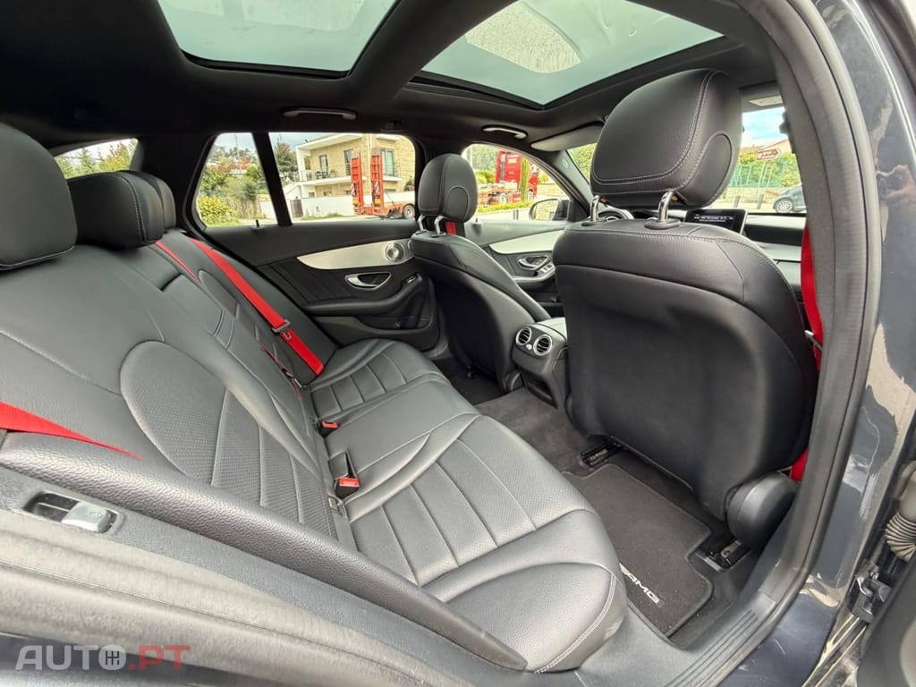 Mercedes-Benz C 300 h AMG Line