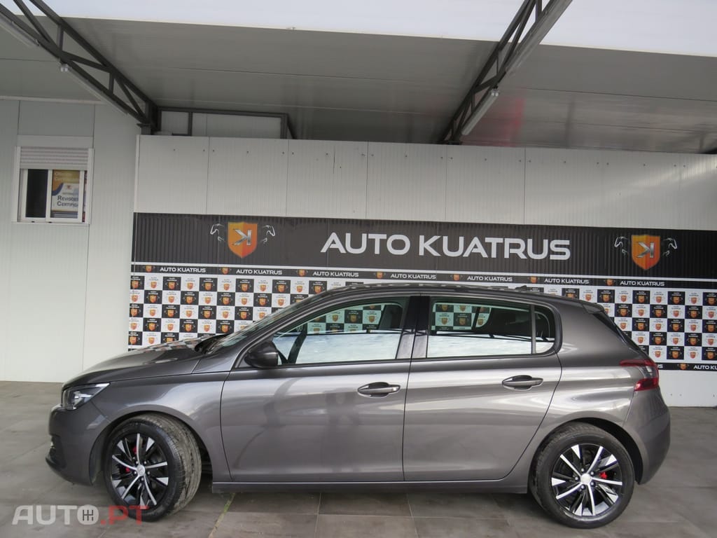 Peugeot 308 1.5 BlueHDi Business Line