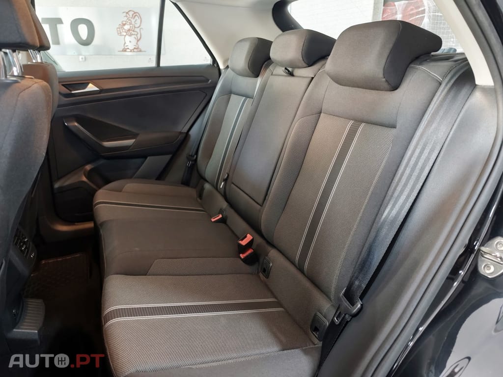 Volkswagen T-Roc 1.0 TSI