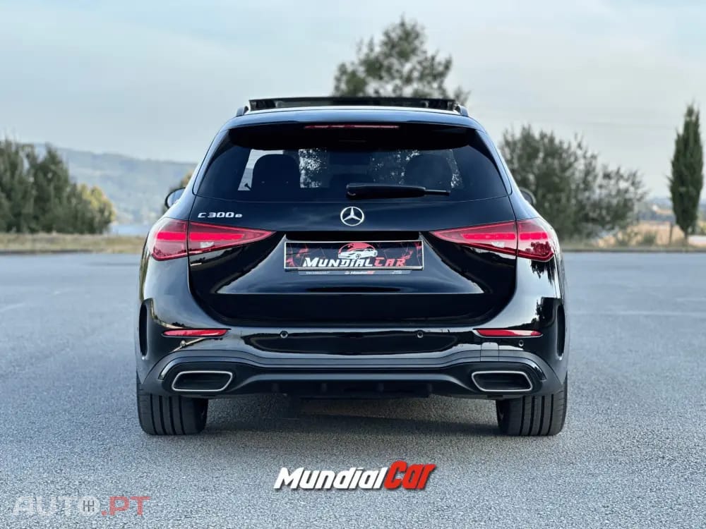 Mercedes-Benz C 300 C300e AMG Line Híbrido Plug-in
