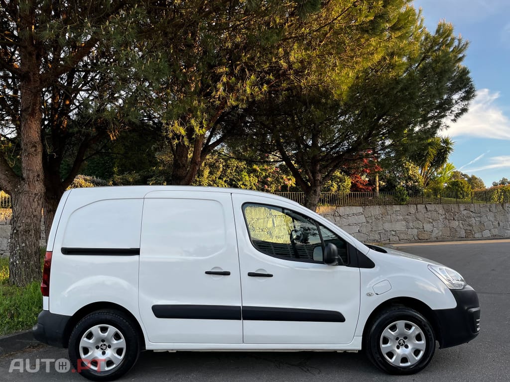 Peugeot E-Partner Elétrica