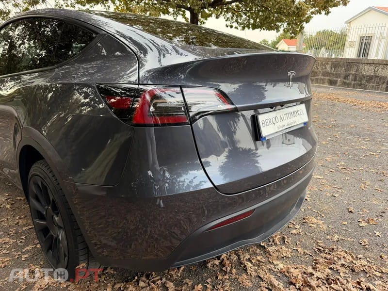 Tesla Model Y Long Range Tração Integral
