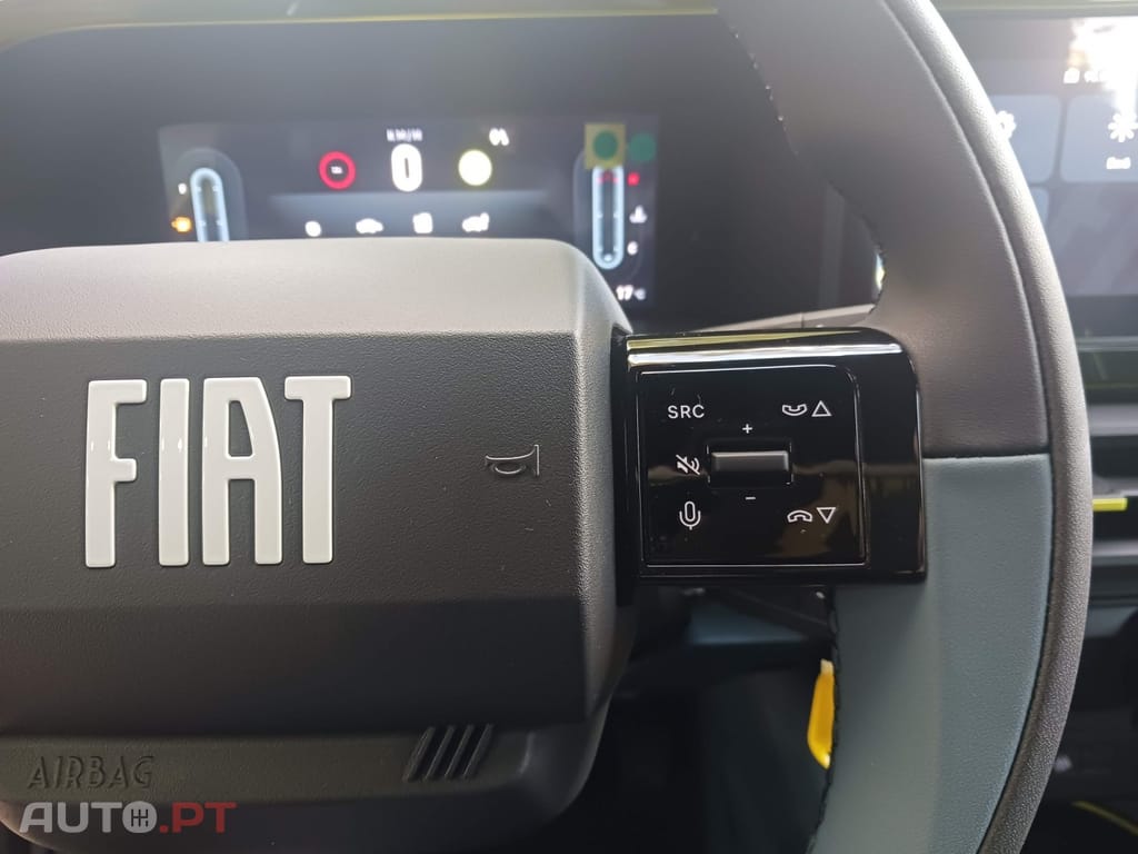 Fiat Grande Panda 1.2 Hybrid Icon eDCT