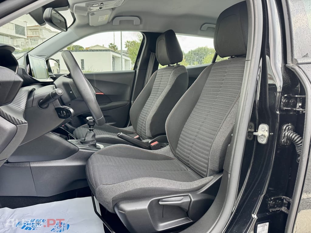 Peugeot 2008 1.2 PureTech Active Pack