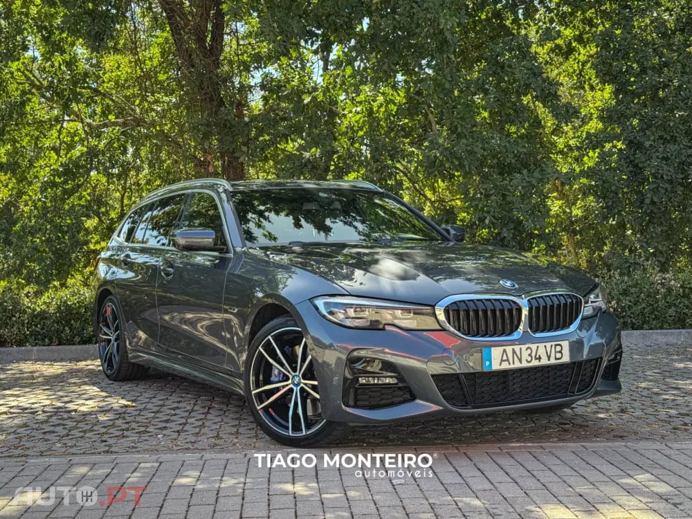 BMW 330 e Pack Desportivo M Auto