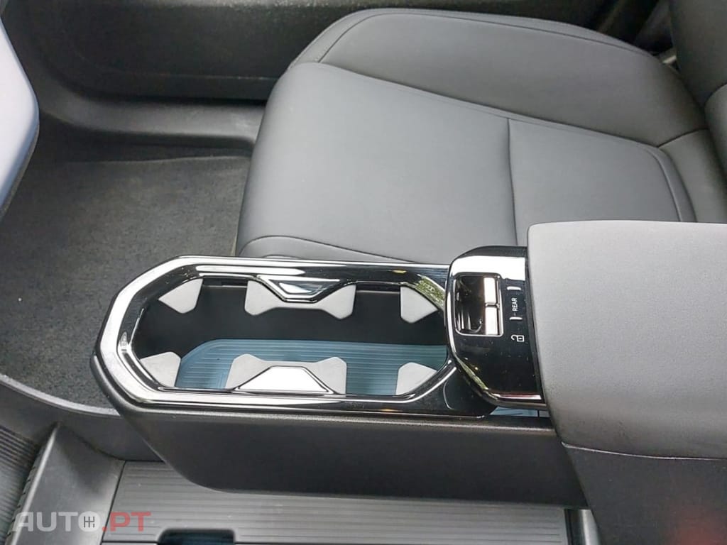 Volvo EX30 69 kWh Single Motor Extended Range Core