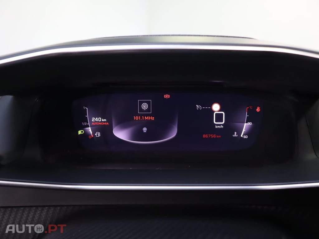 Peugeot 2008 1.2 PureTech  Allure