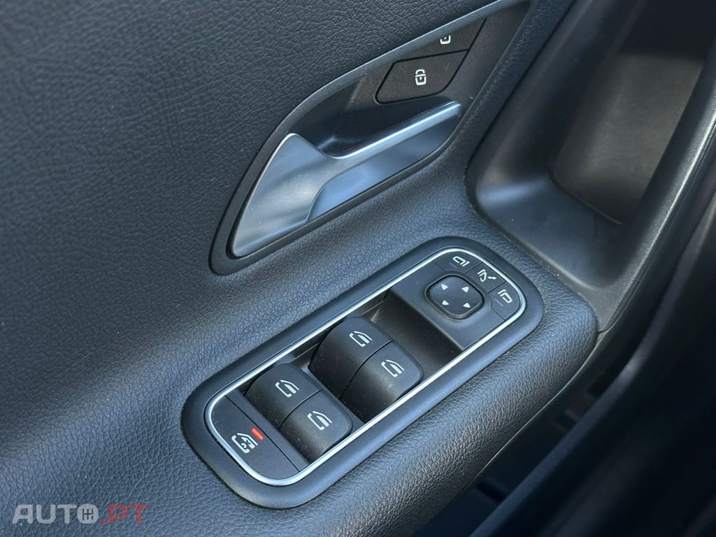 Mercedes-Benz A 180 Advanced Progressive