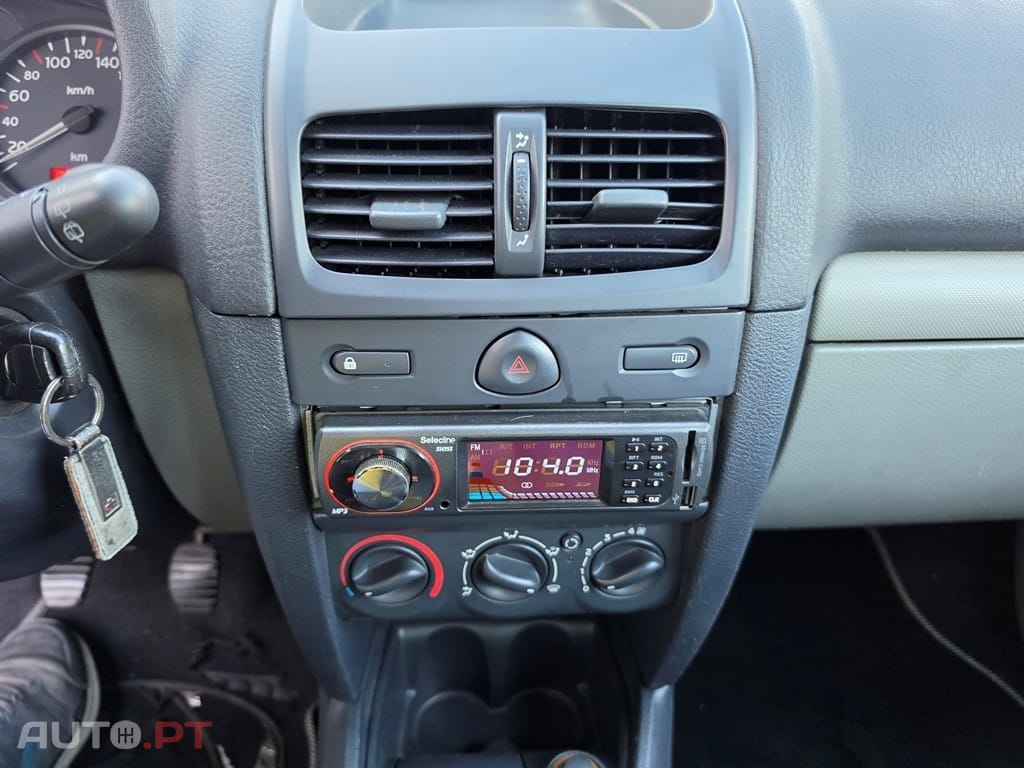 Renault Clio 1.2 RXE