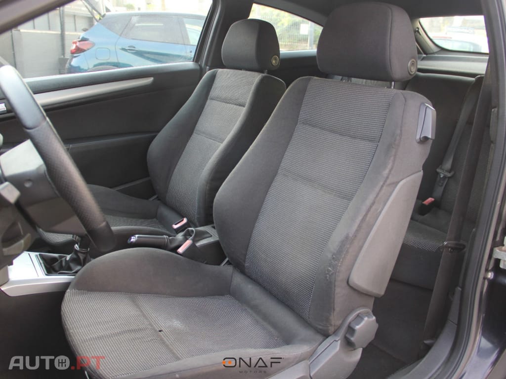 Opel Astra GTC Astra H GTC 1.3 CDTI 90cv