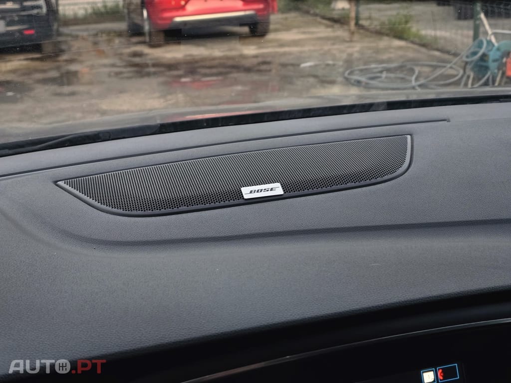 Renault Mégane 1.5 dCi Bose Edition EDC J18