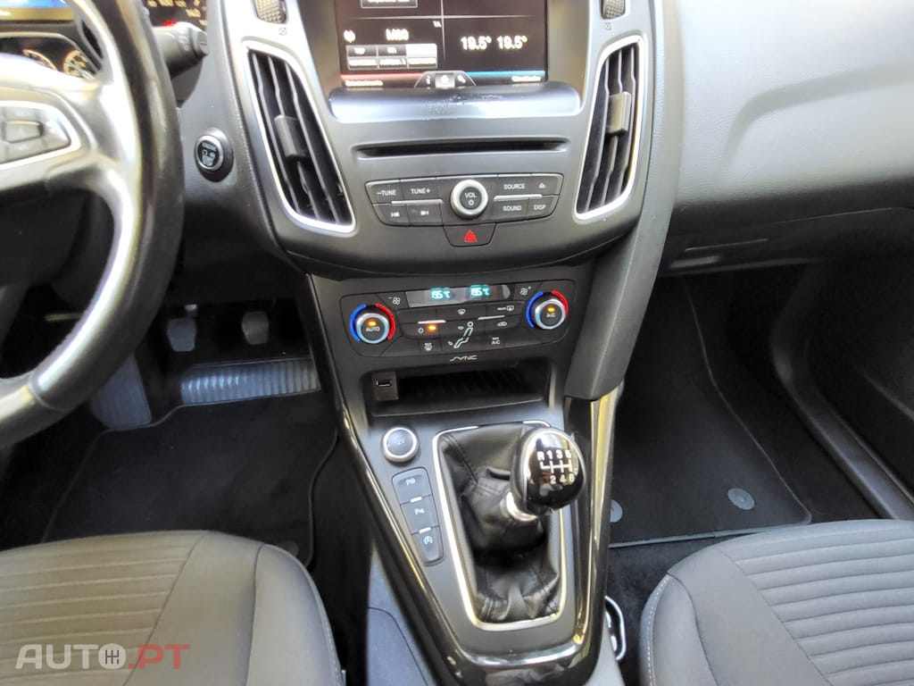 Ford Focus 1.0 SCTi Titanium