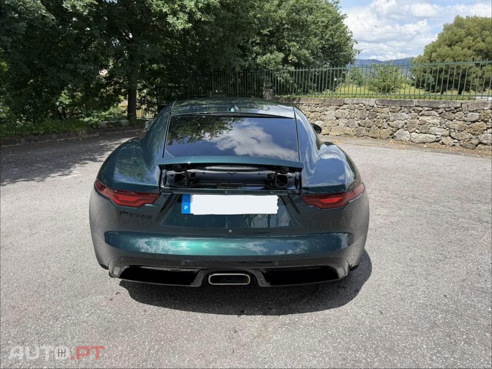 Jaguar F-Type 2.0 i4 R-Dynamic