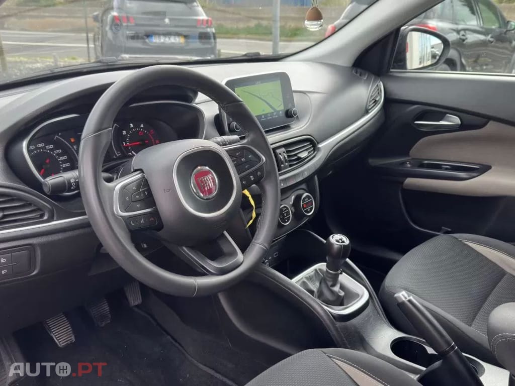 Fiat Tipo 1.3 M-Jet Lounge J17