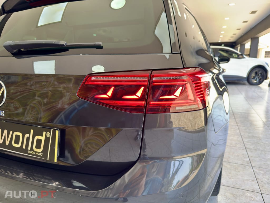 Volkswagen Passat Variant 1.4 TSI GTE+ Plug-in — fotografia 3