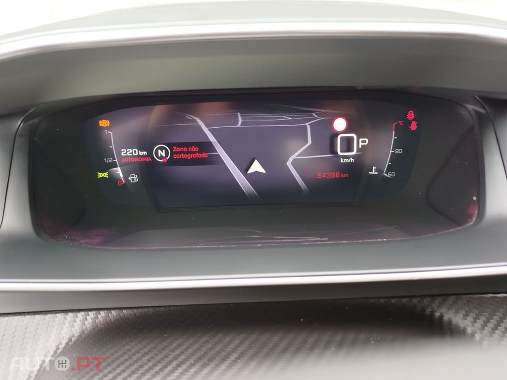Peugeot 2008 1.2 PureTech Allure EAT8