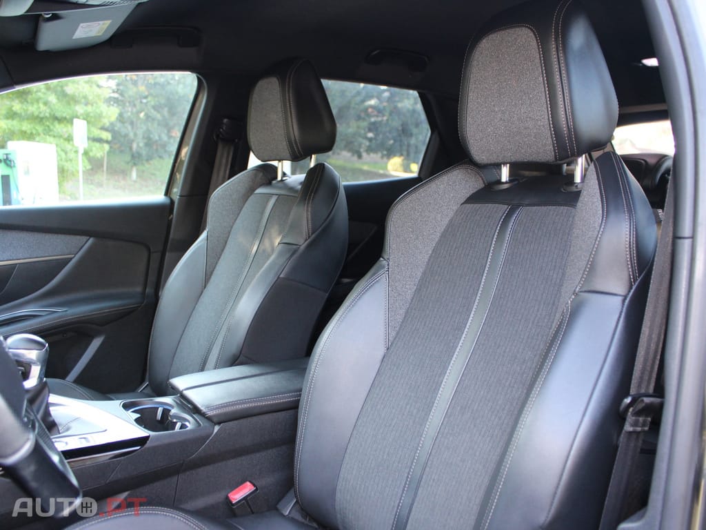 Peugeot 3008 1.5 BlueHDi GT Line