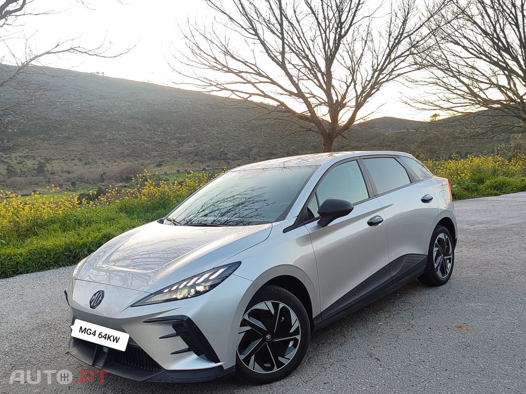 MG MG4 Standard 64 Kw