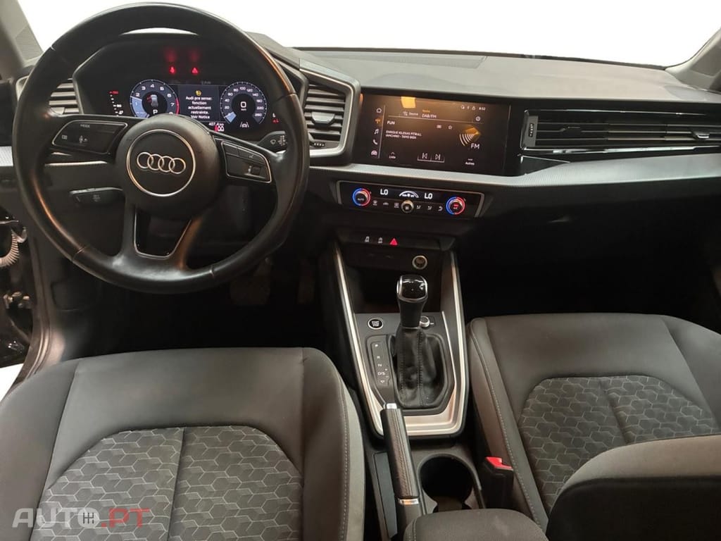 Audi A1 25 TFSI S tronic