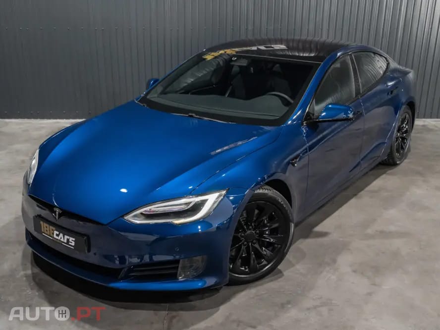 Tesla Model S 75
