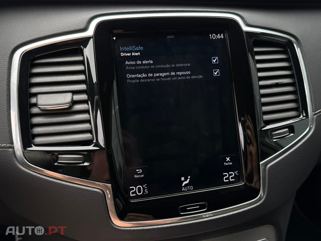 Volvo XC90 2.0 T8 PHEV R-Design AWD