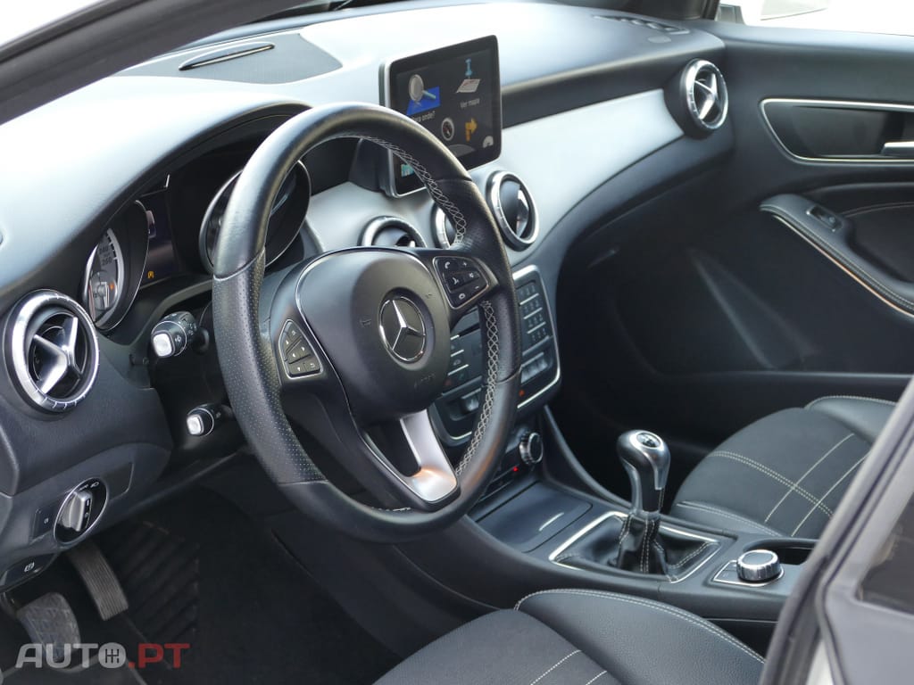 Mercedes-Benz CLA 180 d Shooting Brake Urban