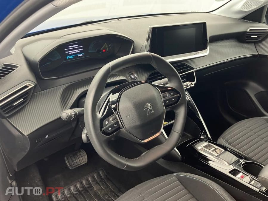 Peugeot E-208 50 kWh Style