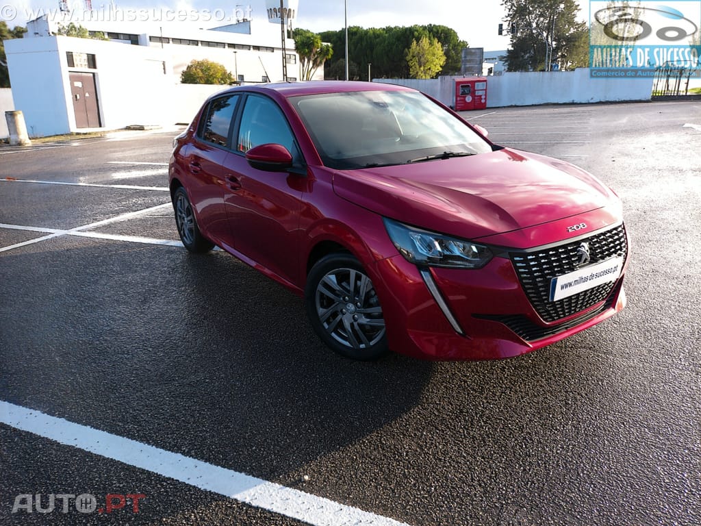 Peugeot 208 1.2 PureTech 101cv STYLE