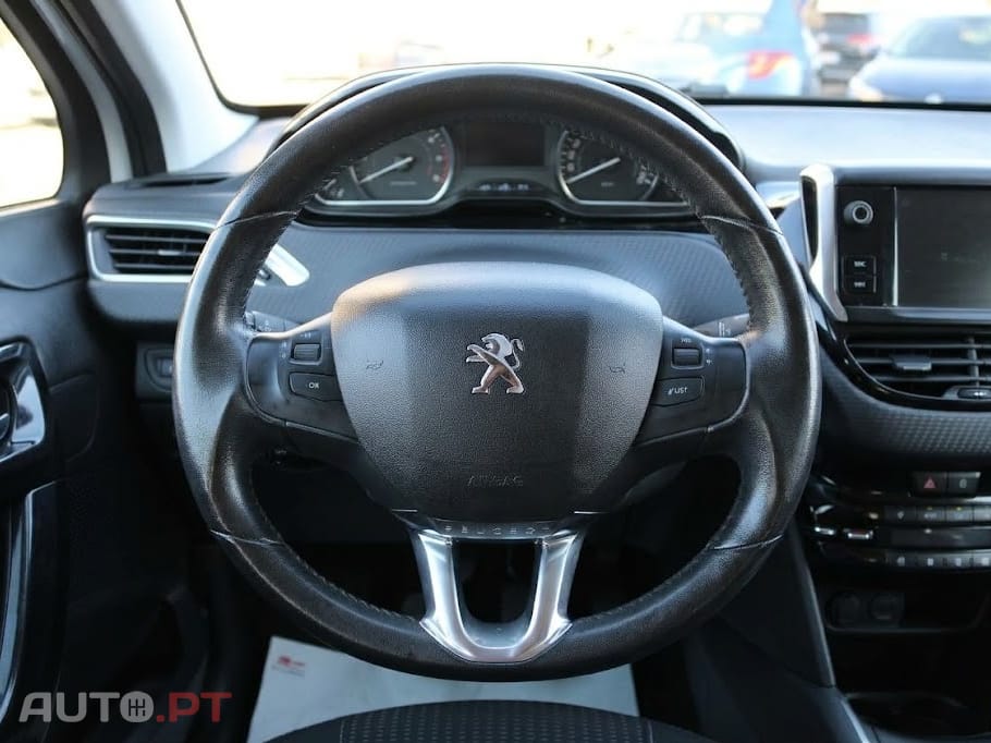 Peugeot 208 1.2 PureTech Style