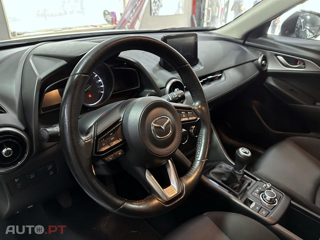 Mazda CX-3 1.8 Skyactiv-D Excellence AT Navi