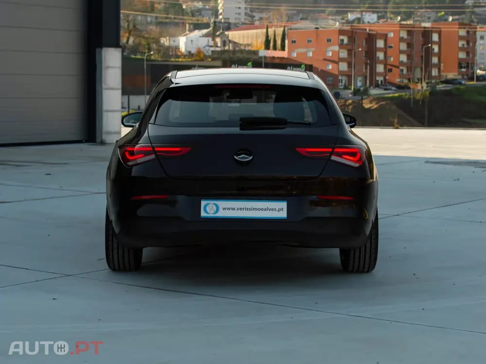 Mercedes-Benz CLA 180 d Business Solutions