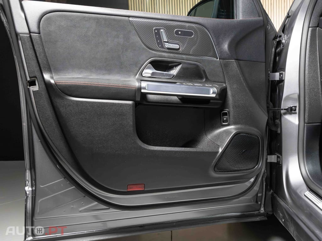 Mercedes-Benz GLB 200 7G-DCT Edition AMG Line