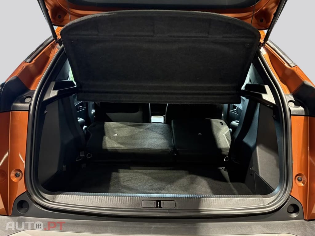Peugeot E-2008 I.V.A DEDUTIVEL Active Business