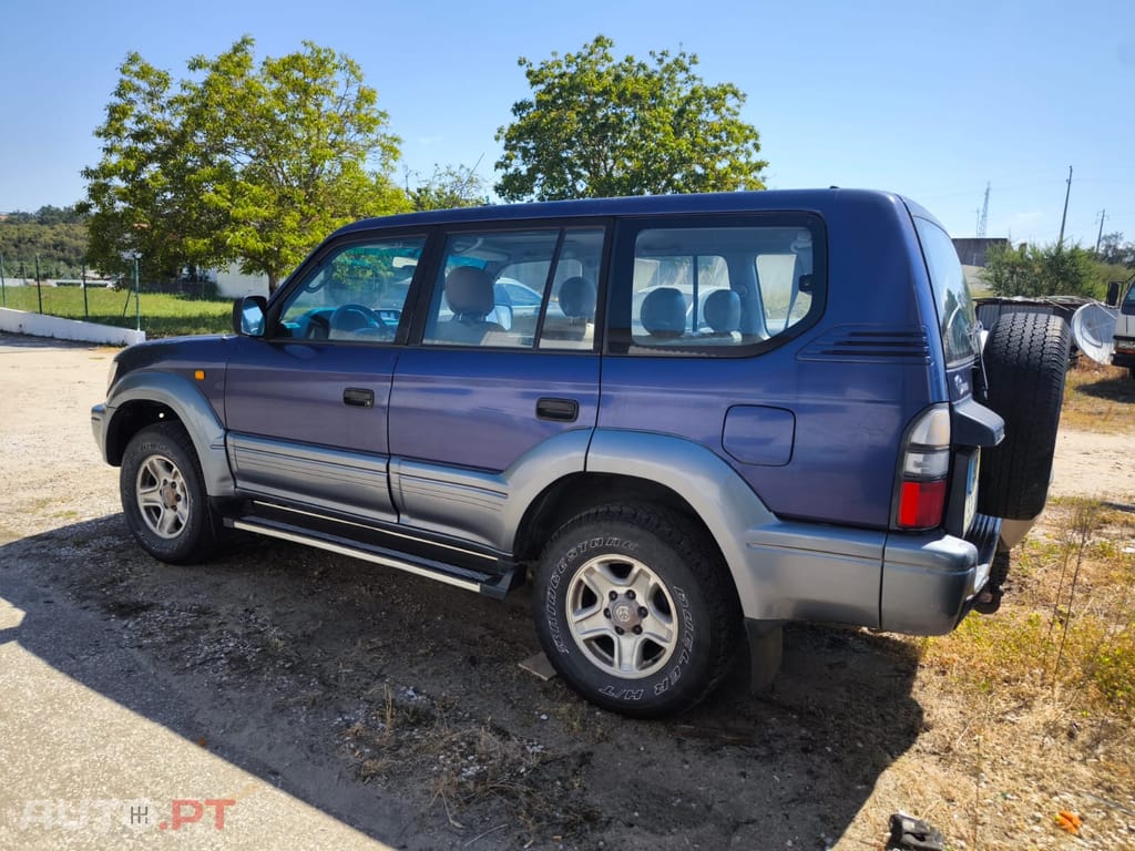 Toyota Land Cruiser Land Cruiser