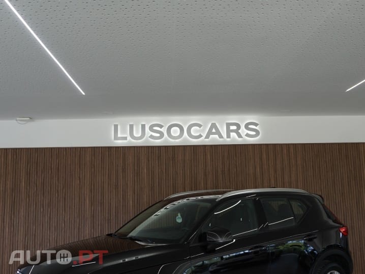 Volvo XC40 1.5 T2 Momentum Plus