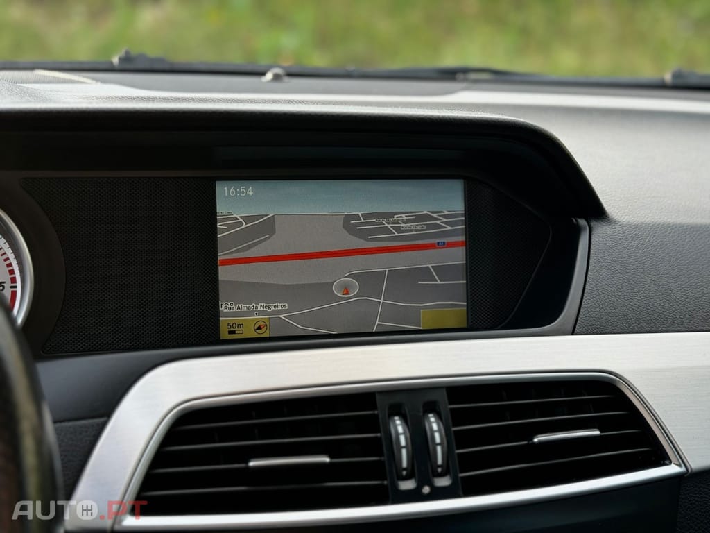 Mercedes-Benz C 250 CDi Avantgarde BlueEfficiency