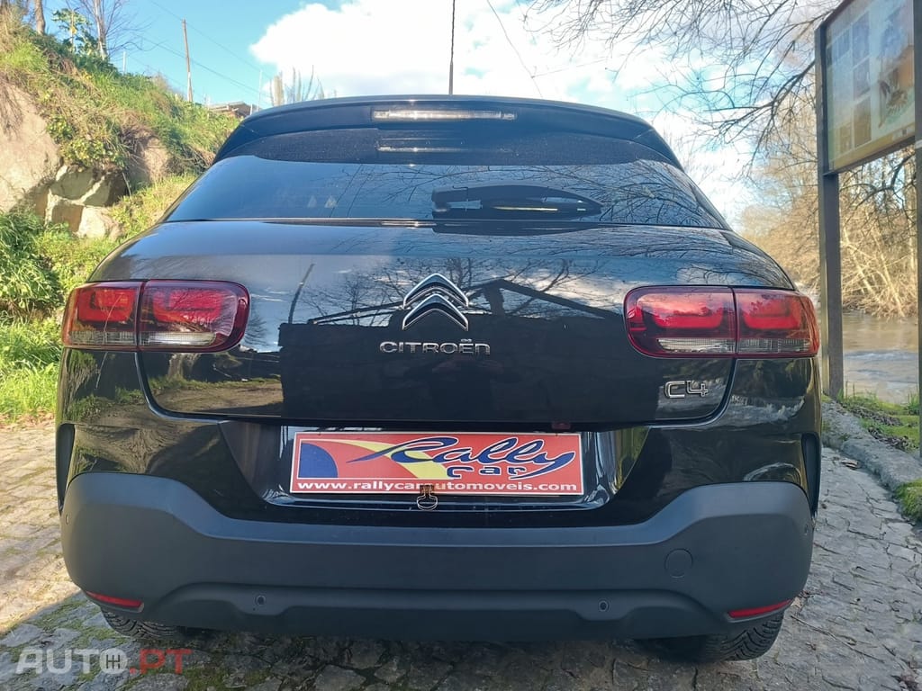 Citroen C4 Cactus BlueHDi 100 Stop&Start C-SERIES