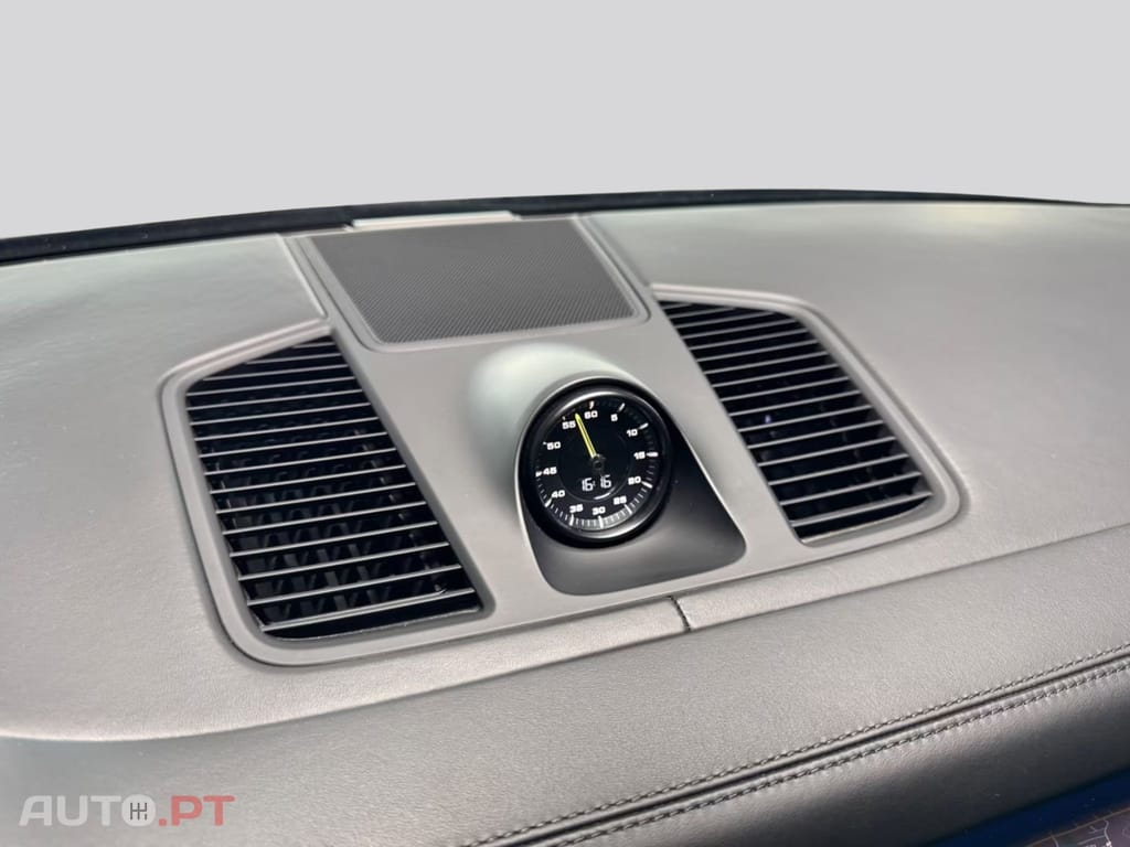 Porsche Cayenne I.V.A DEDUTIVEL E-HYBRID SPORT
