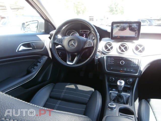 Mercedes-Benz GLA 180 CDi Style