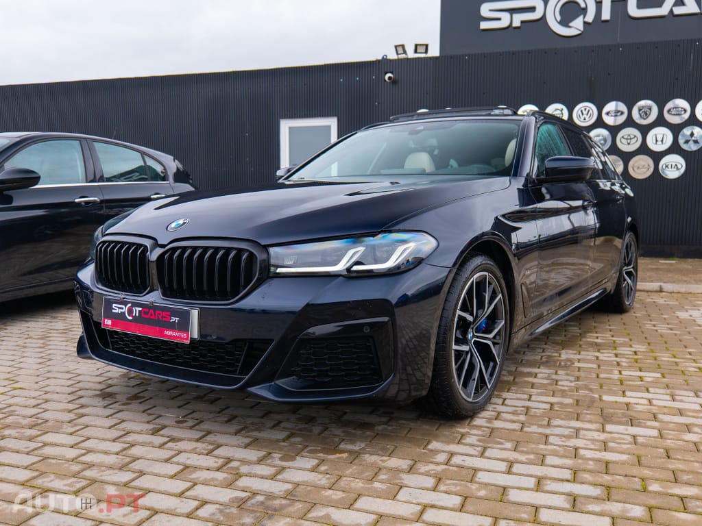 BMW 520 d Pack Desportivo M Auto