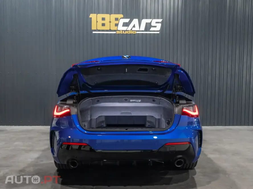 BMW 420 i Pack Desportivo M Auto