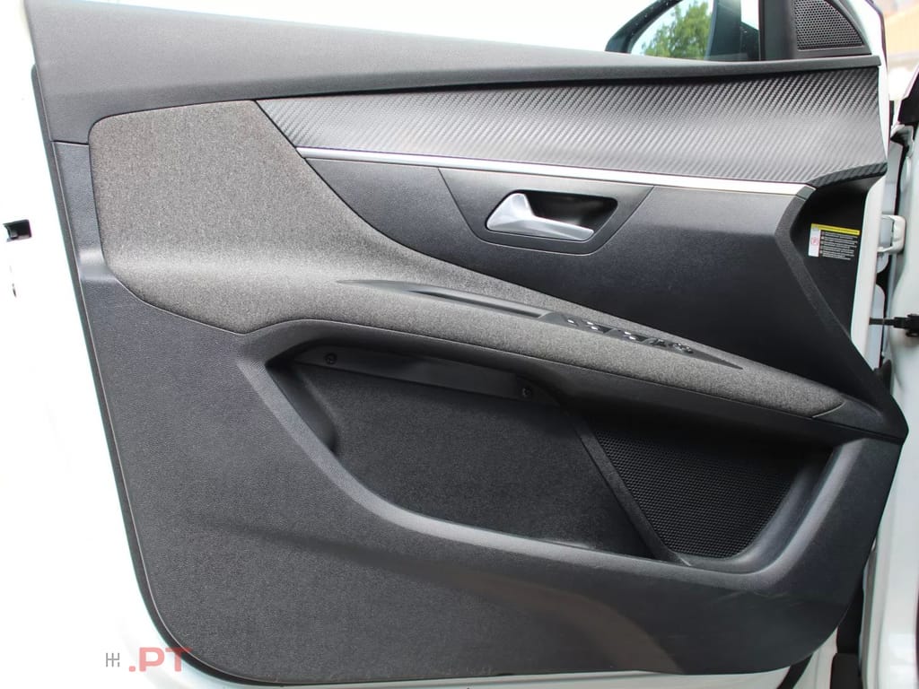 Peugeot 3008 1.6 BlueHDi Active