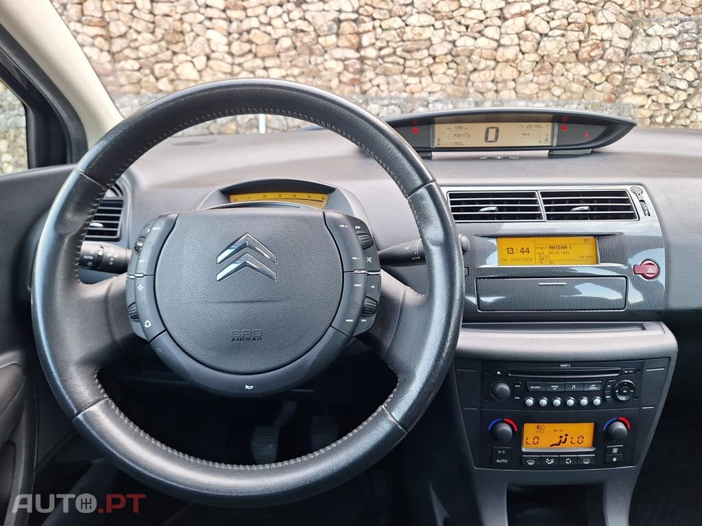 Citroen C4 1.6 HDi VTR Pack