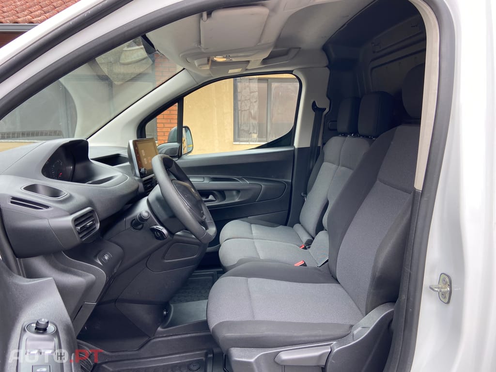 Peugeot Partner 1.6 HDI 100 Cv CarPlay  3/LUG