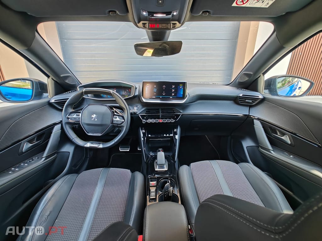 Peugeot E-208 GT Line
