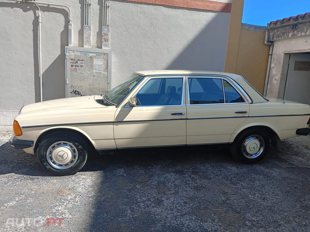 Mercedes-Benz 300 D (w123)