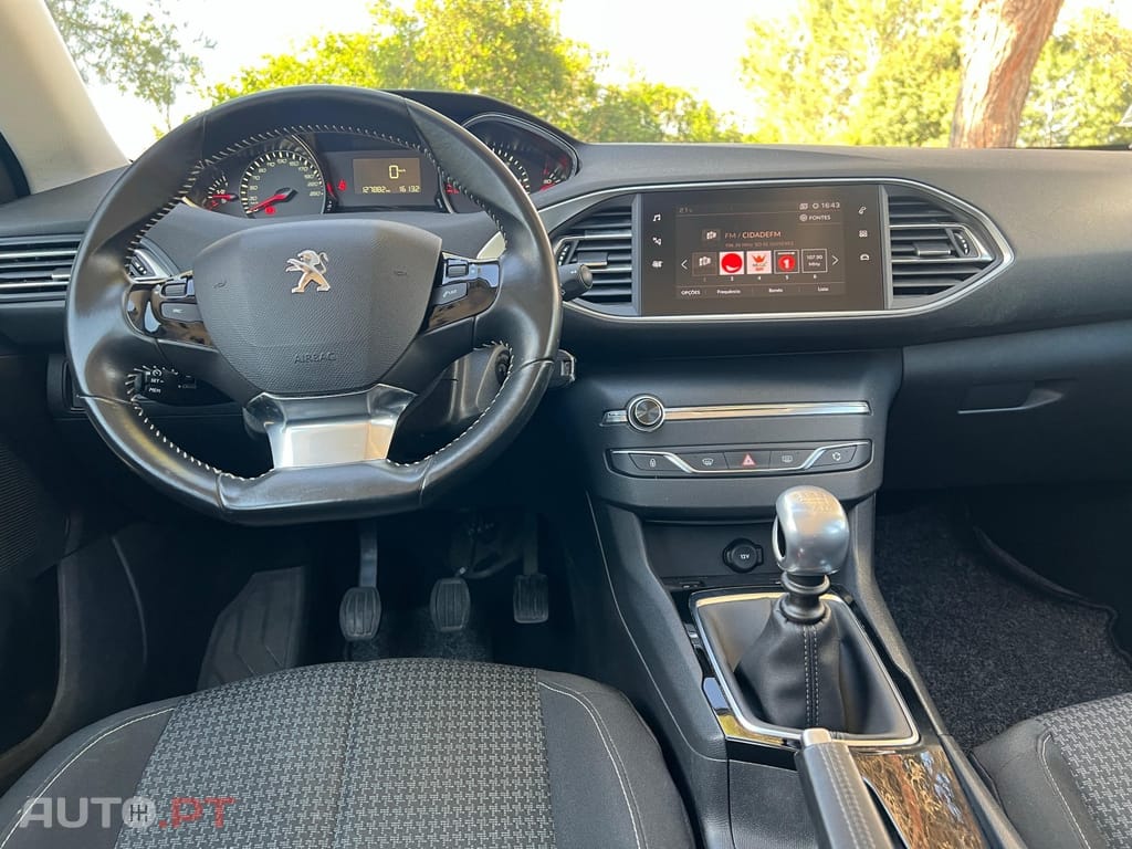 Peugeot 308 1.5 BlueHDi Allure