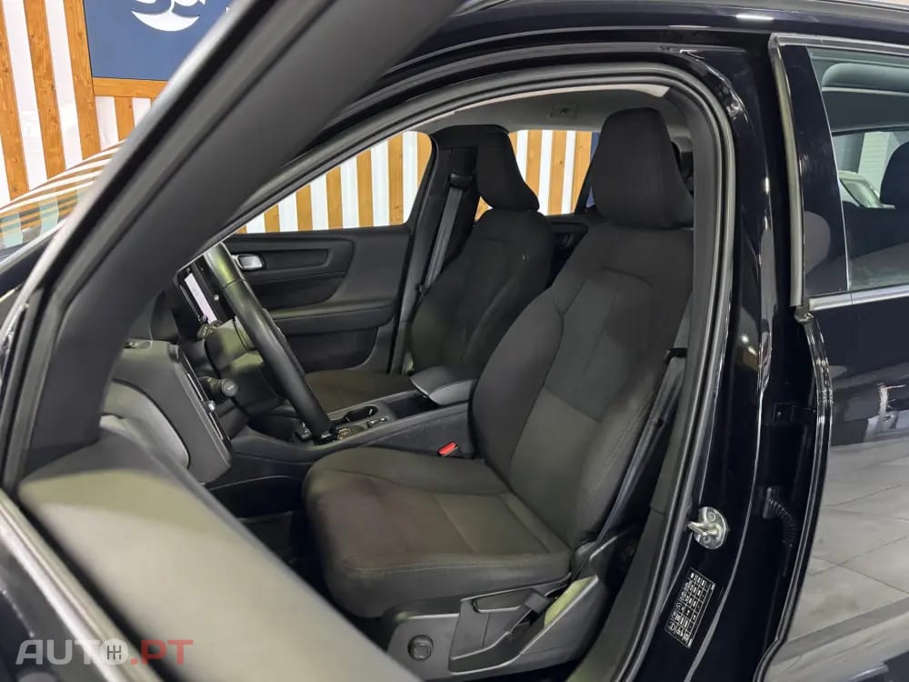 Volvo XC40 1.5 T2 Core Auto