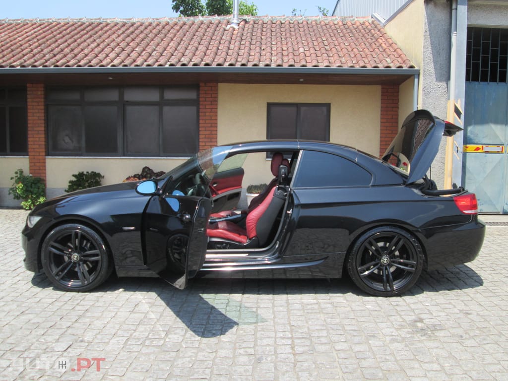 BMW 320 D  392 C